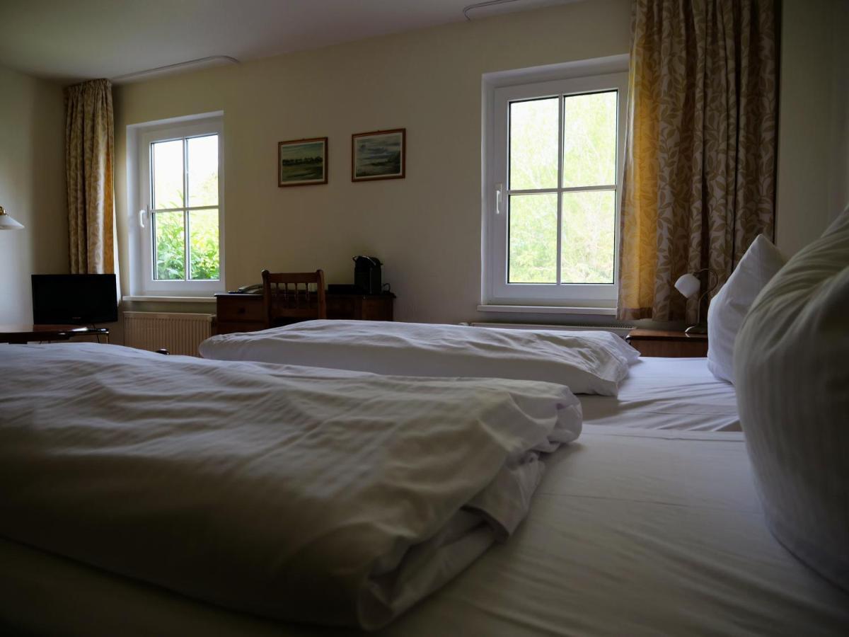 Hotel Heiderose Hiddensee Neuendorf  Buitenkant foto